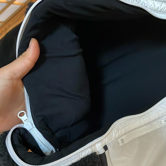 NWOT BEACHRIOT Lily Jacket- 70’s Geo - Picture 6 of 7